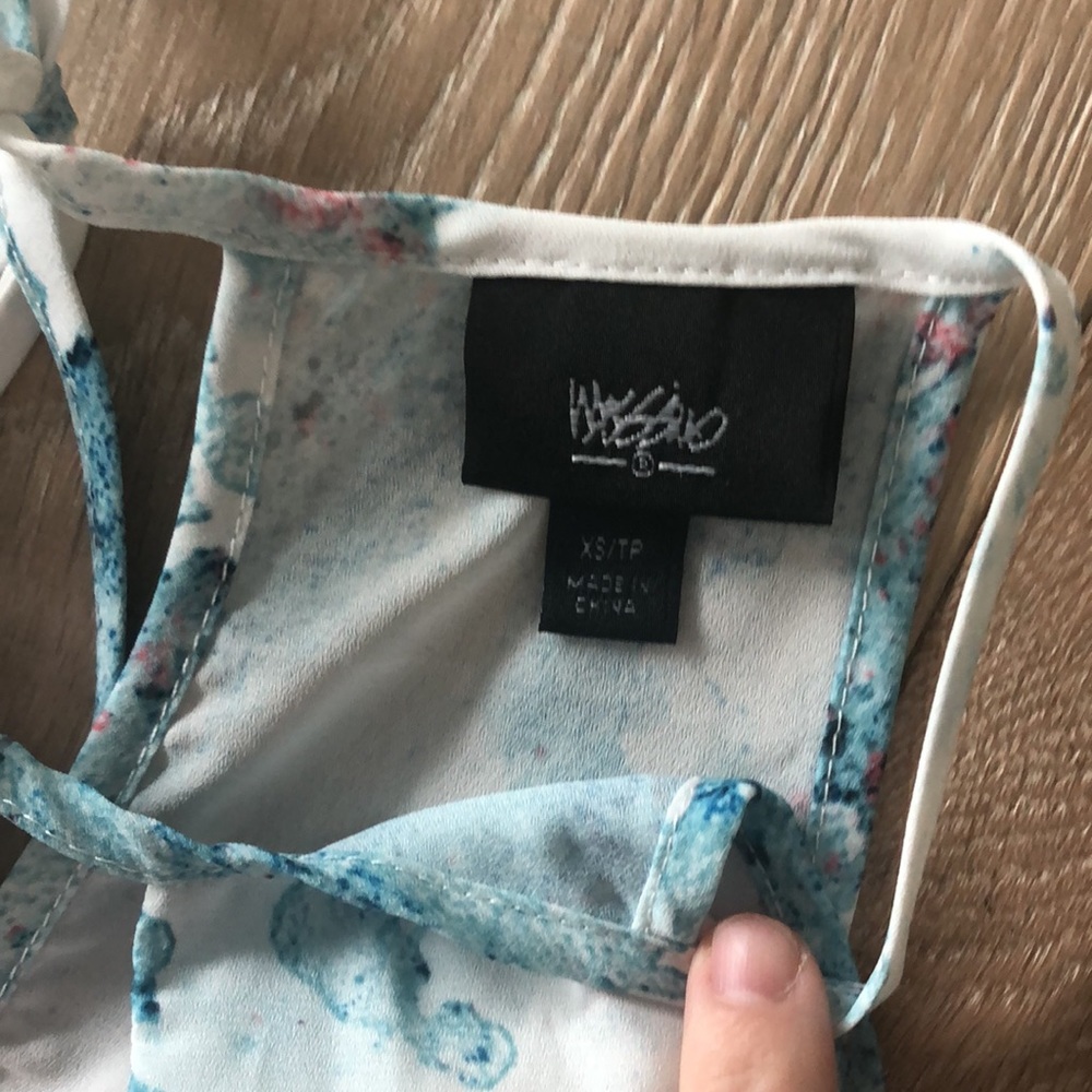 Dress top - Picture 2 of 4